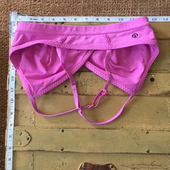 🍋 LULULEMON MAGENTA PINK V FRONT SPORTS BRA TOP 6 - Picture 2 of 15